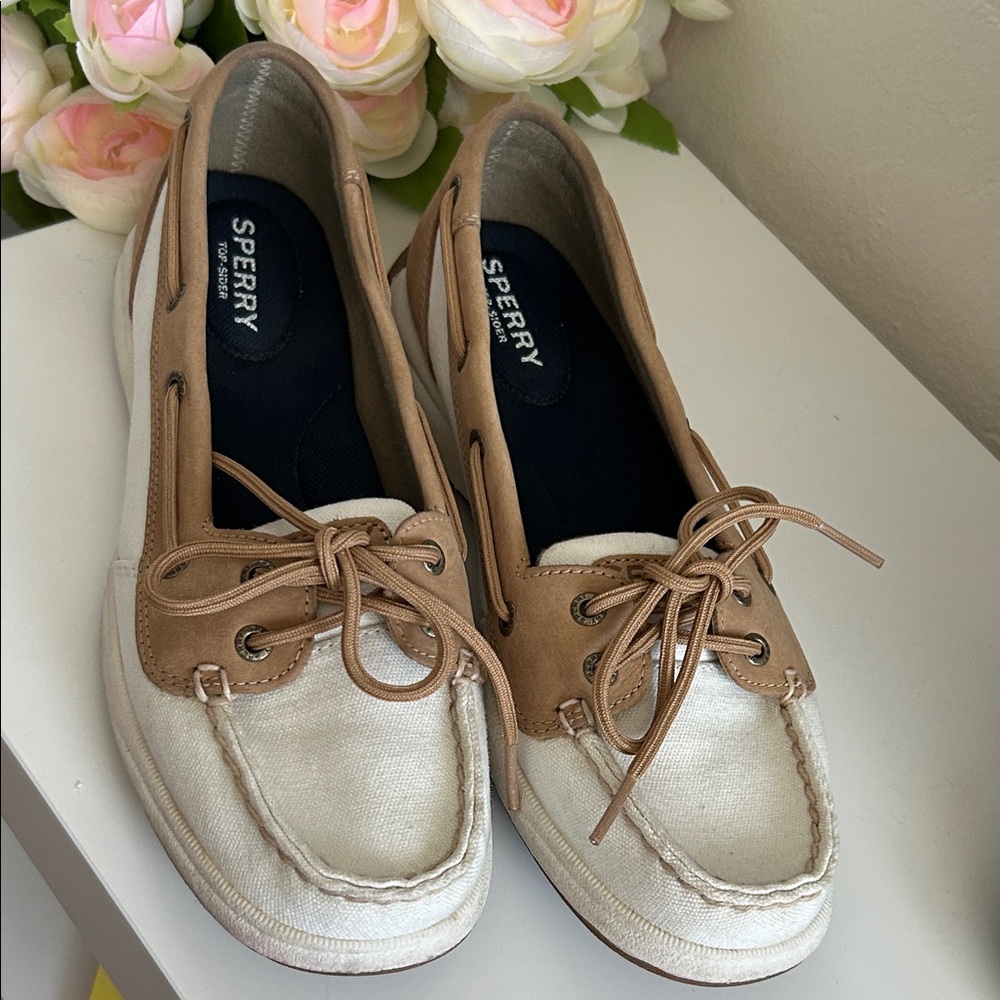 Sperry Women's Brown and Cream Loafers